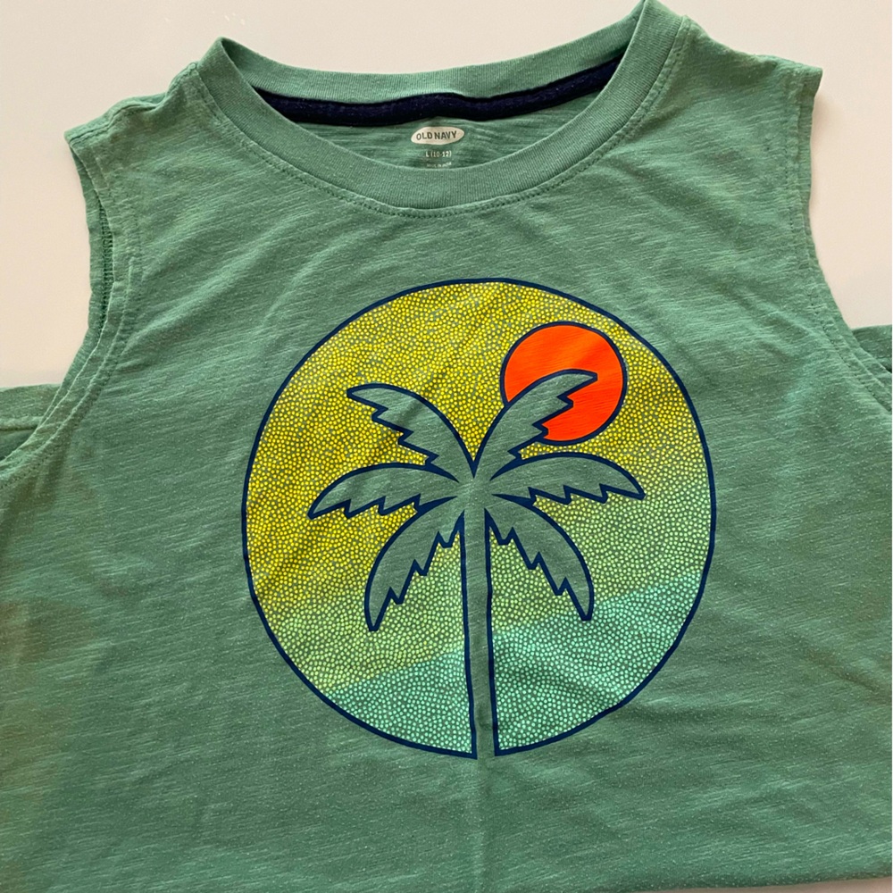 Boys Old Navy Sz L (10-12) No Sleeve Tee, Green with Palm Tree Graphic, EUC